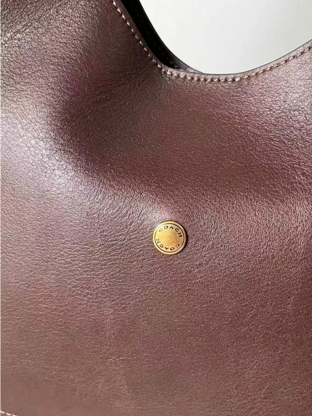 Coach Chocolate Brown Leather Shoulder Bag - Picture 4 of 4